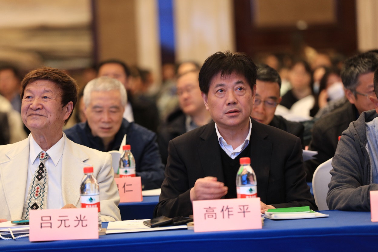 首页| G22恒峰集团中国官方网站
